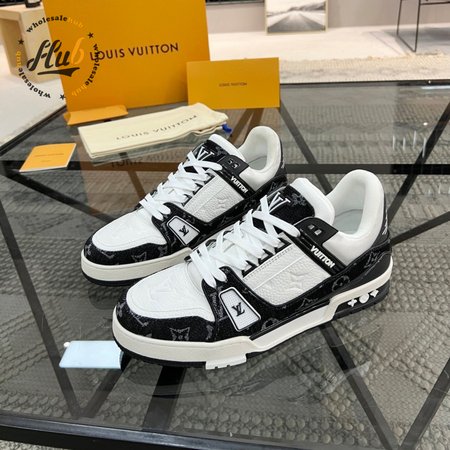 trainer white black sneaker
