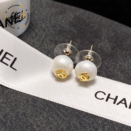 Chanel Platinum Fashion Earrings
