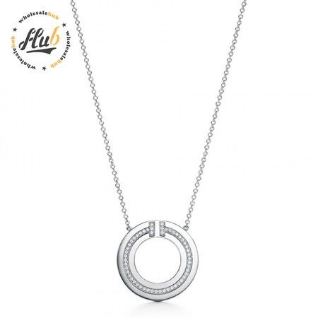 Tiffany T Diamond Circle Pendant in 18k Rose Gold