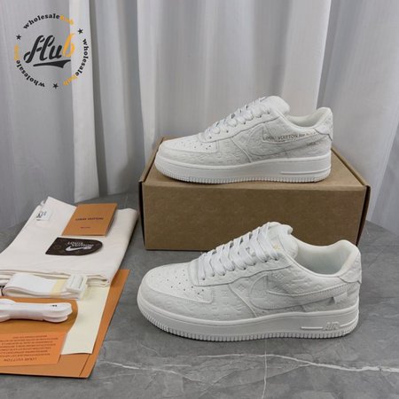 Nike Air Force 1 Low Triple White
