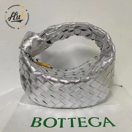 Bottega Veneta Jodie Teen Knotted Intrecciato Mirrored-Leather Tote