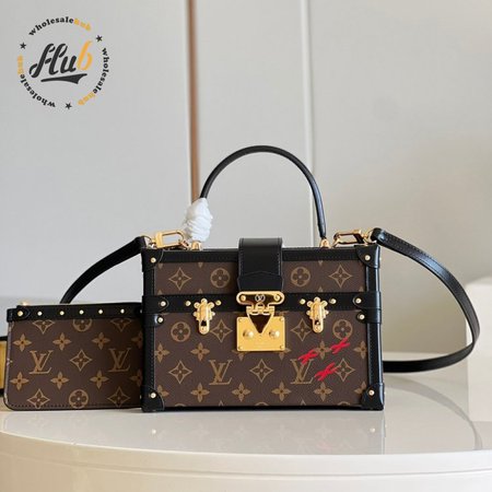 Monogram Petite Malle V Black