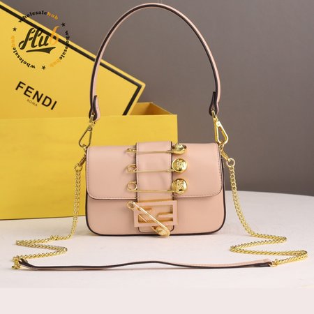 Fendi Baguette 8948