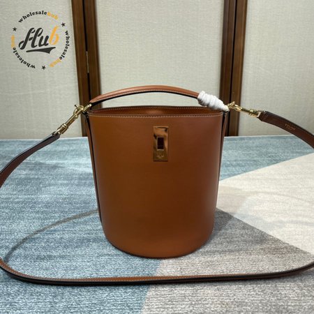 Celine Bucket 16 197573