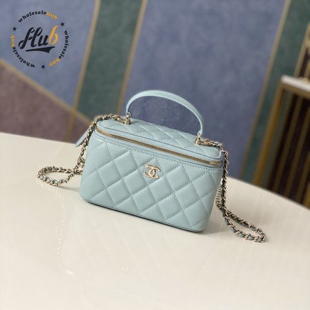 Chanel Vanity Case AP2198