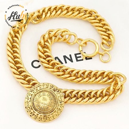Chanel 31 Rue Cambon CC Coin Charm Choker Necklace 16 Gold Tone