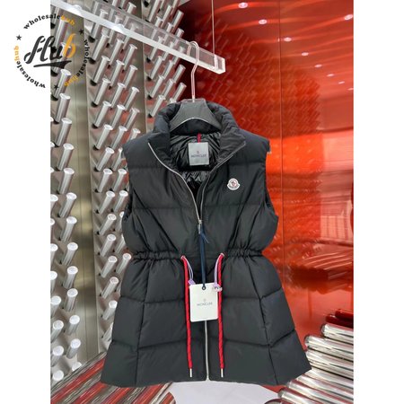 Moncler Gerardmer Down Vest In Black