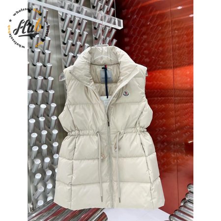 Moncler Gerardmer Down Vest In White