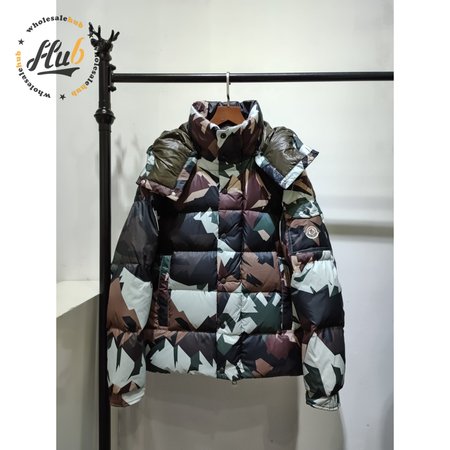 Moncler Mosa Short Down Jacket