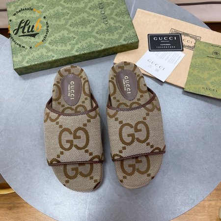 Gucci Jumbo GG Platform Slide 35-45