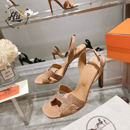 Hermes Ella 105 Sandal 35-39